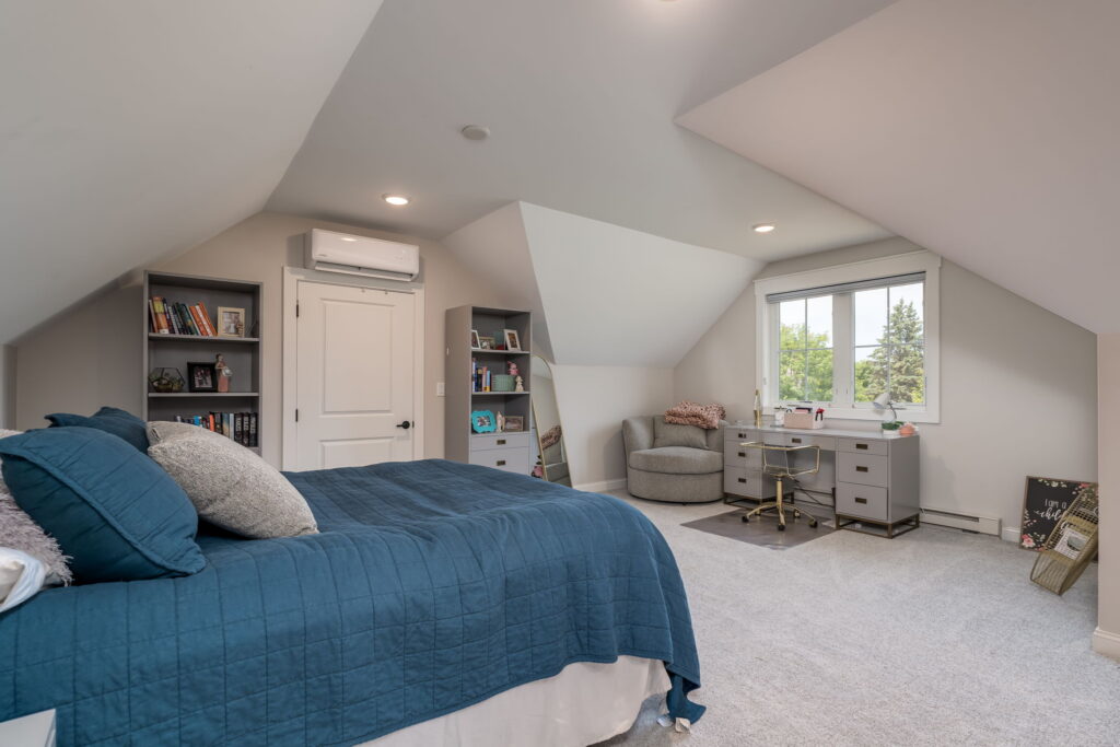 59-web-or-mls-1005-applewood-ct