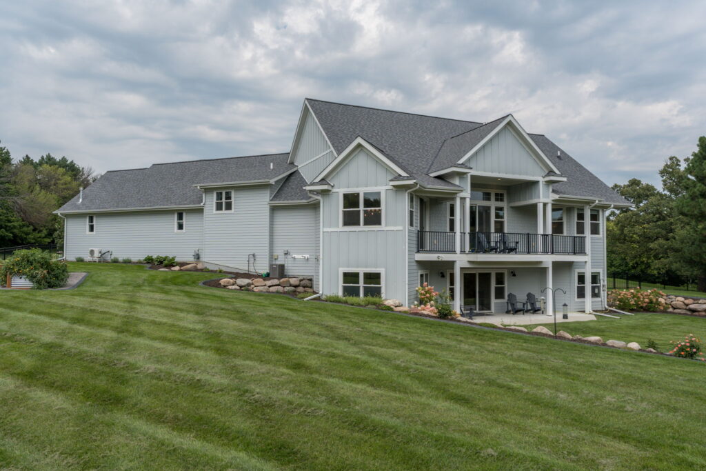 64-web-or-mls-1005-applewood-ct